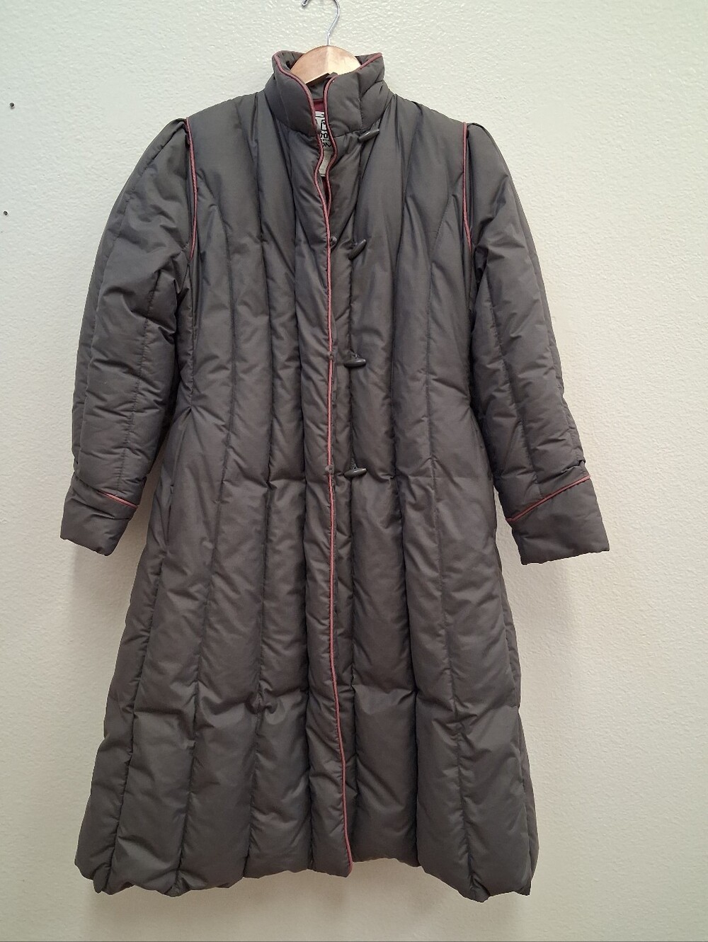 Vintage The Woolrich Woman Down Long Puffer Coat Quilted Size Small